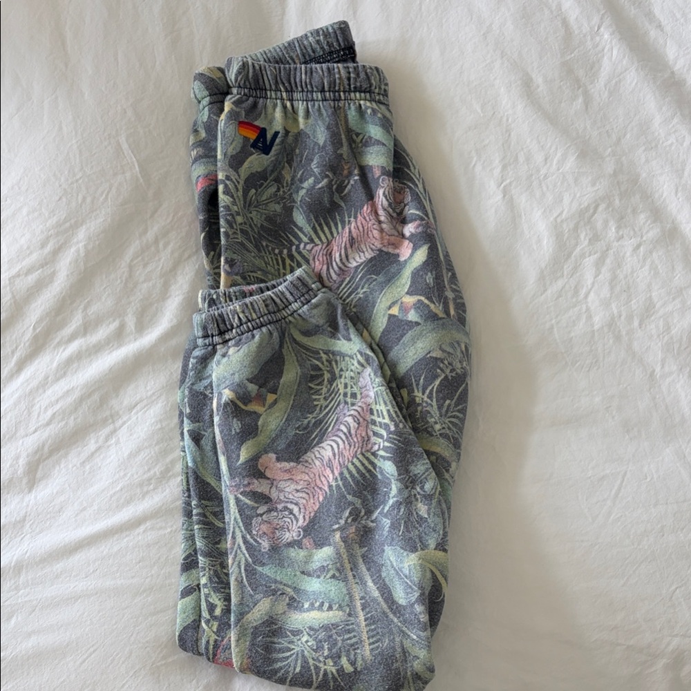 Aviator Nation jungle print sweatpants size small